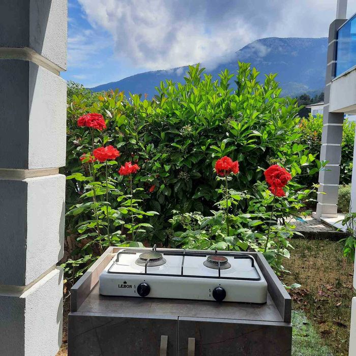 Аренда апартаментов 2+1, 90 м.кв. Личный сад с барбекю.Олюдениз,Турция