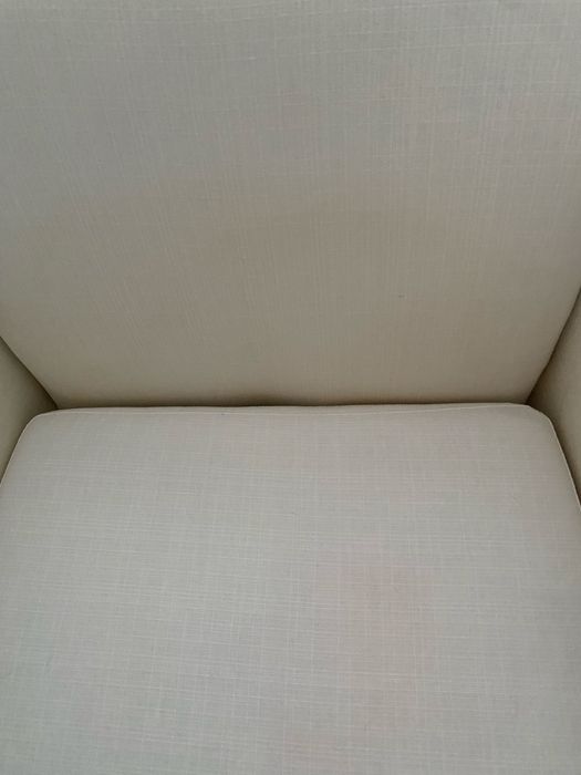 2 sofas individuais Ikea