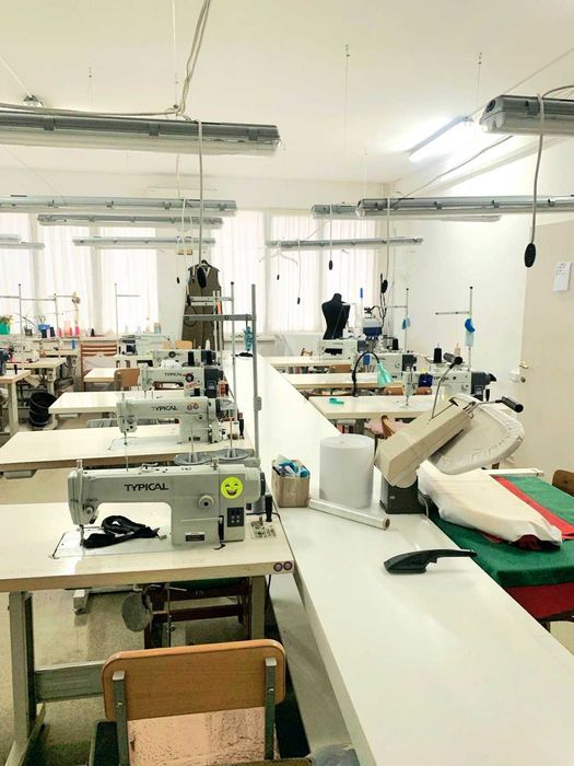 Продам діюче швейне виробництво з обладнанням в м. Кропивницький.