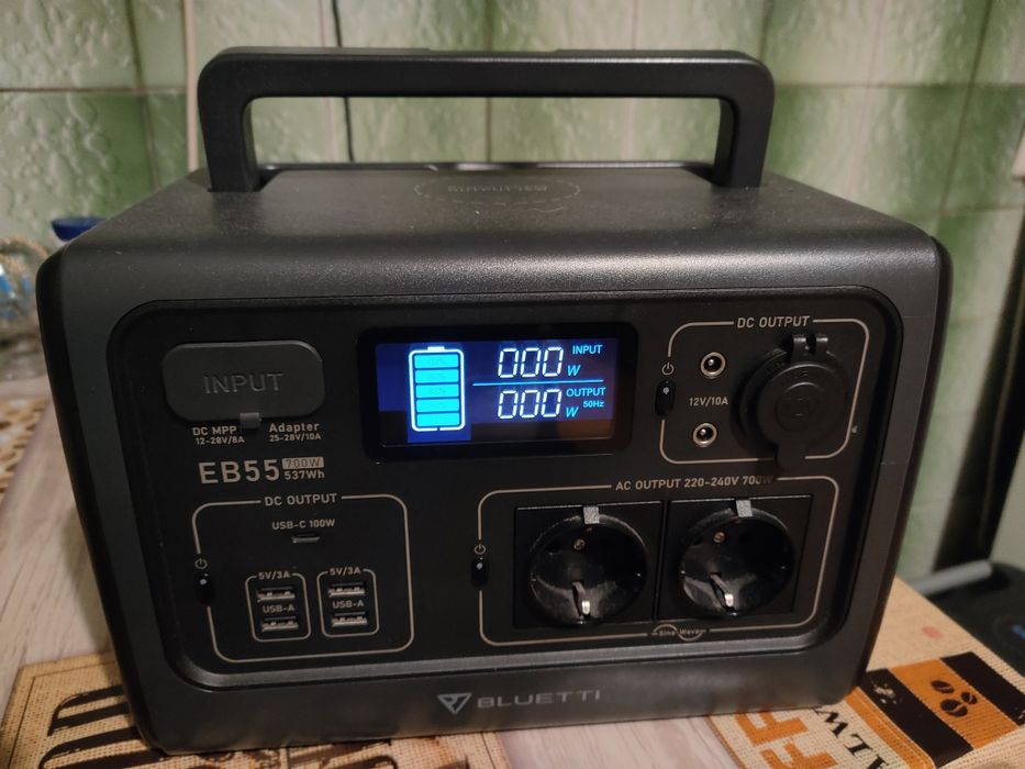 Зарядна станція bluetti eb55, 700Ватт, 537Ват/ч