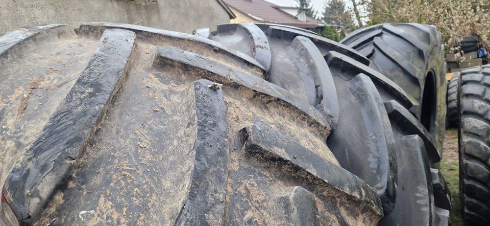 900/60r38 900/60-38 Mitas 80% bieznik