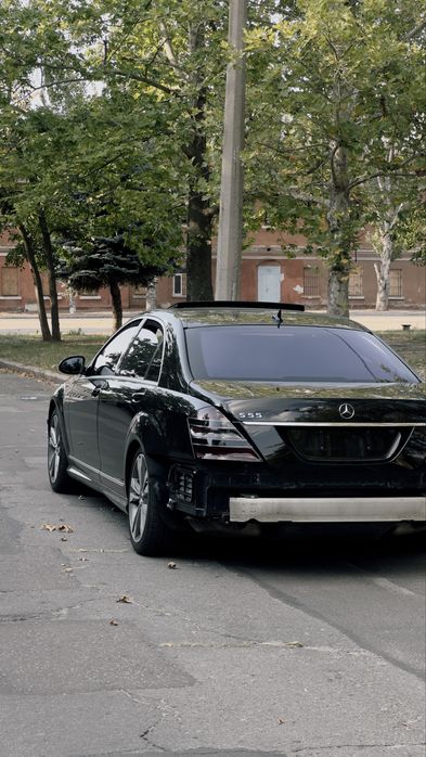 СРОЧНО Mercedes w221 s550