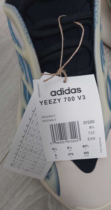 Buty ADIDAS YEEZY 700 V3 KYANITE GY0260, R. 42 2/3