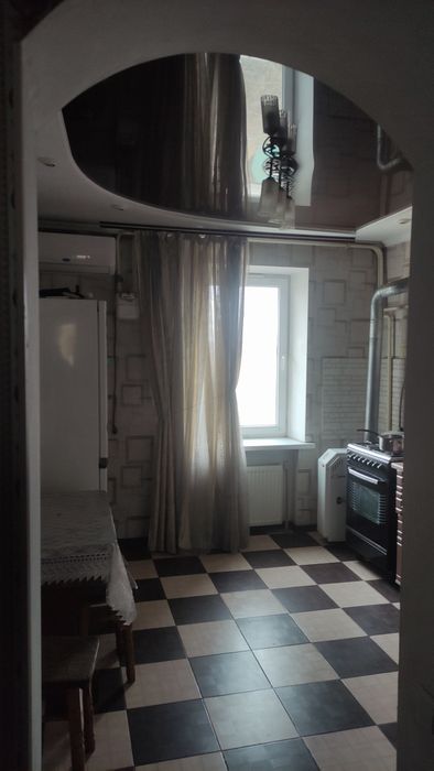 Продаю 2к/к в смт Єланець, вул. Паркова 2