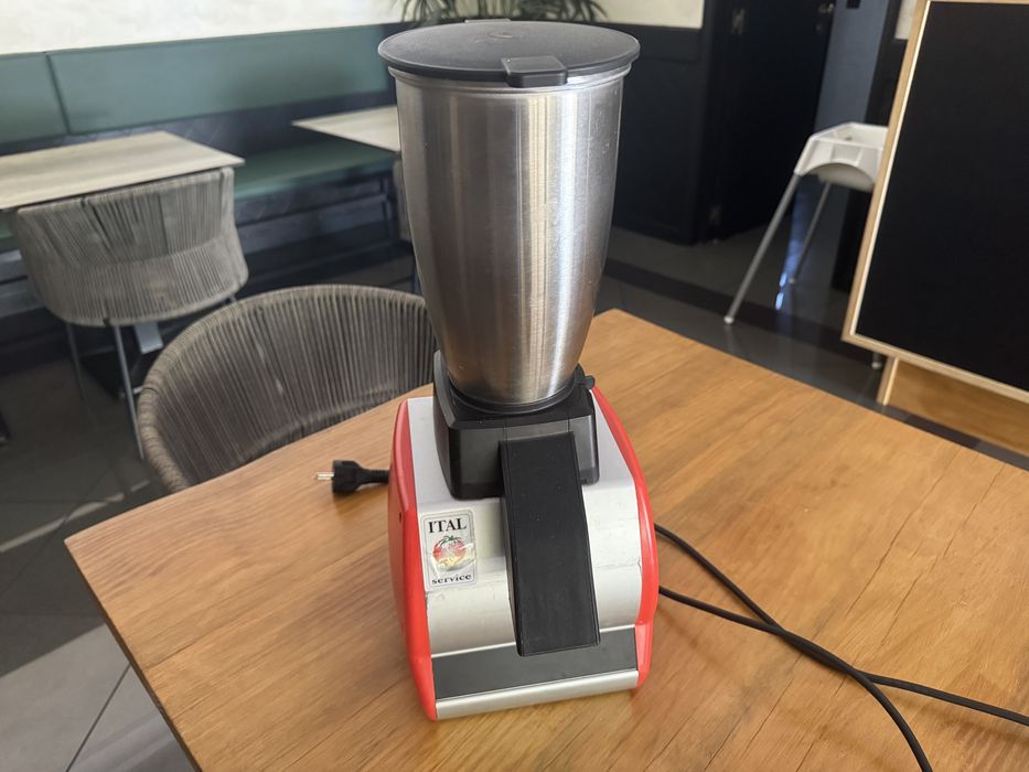 Triturador / Picador Gelo Marmolada 750w