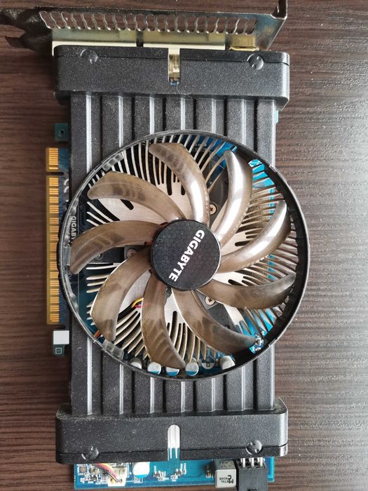 Корпус и комплектующие