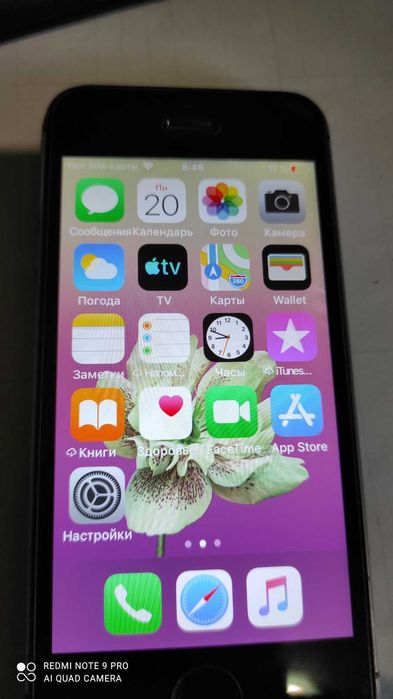 iPhone 5 S Продам iphone 5s 16 gb