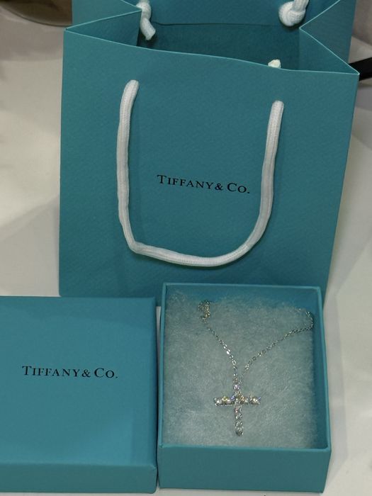 Прикраси в стилі шанель та тіфані