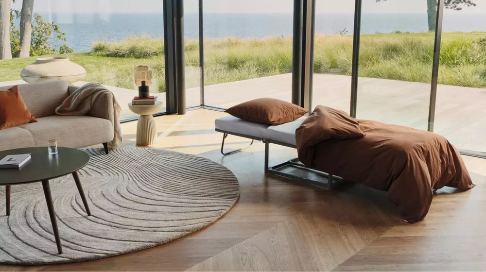 Pouf/Pufe que vira cama de solteiro Bo Concept