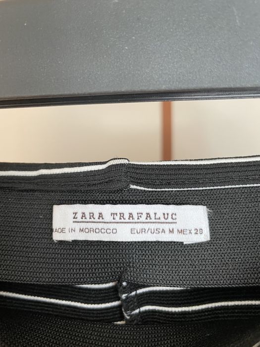 Міні спідниця zara в смужку