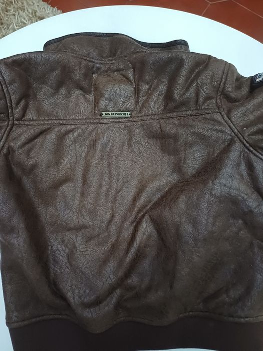 Casaco 7/8 anos Lion of Porches