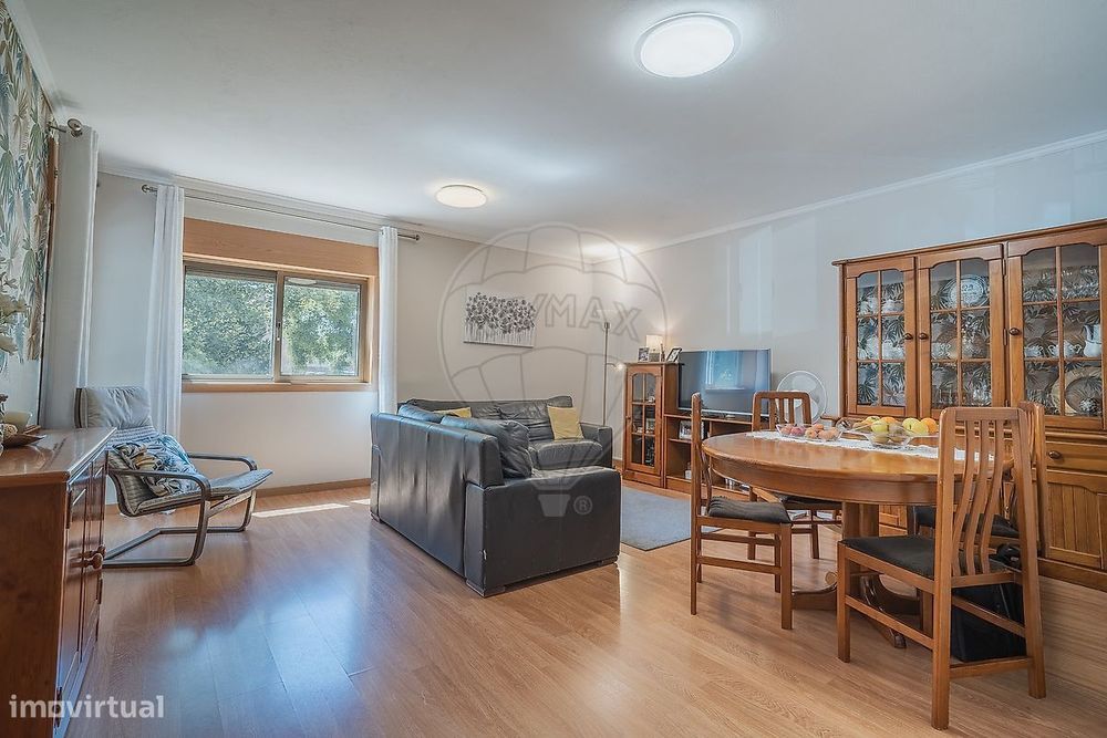 Apartamento T4 para venda