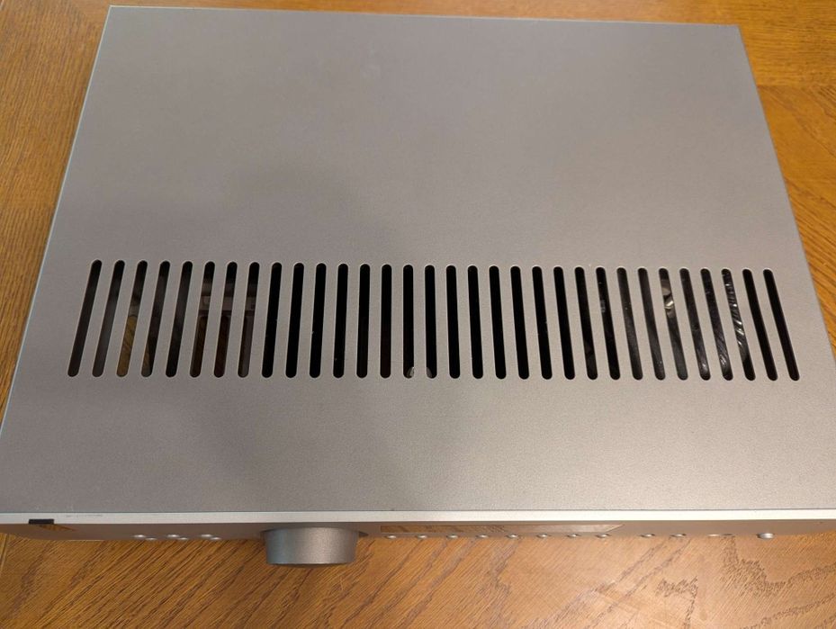 Wzmacniacz Arcam a38