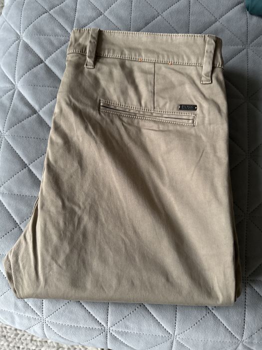 Chinosy męskie Hugo Boss