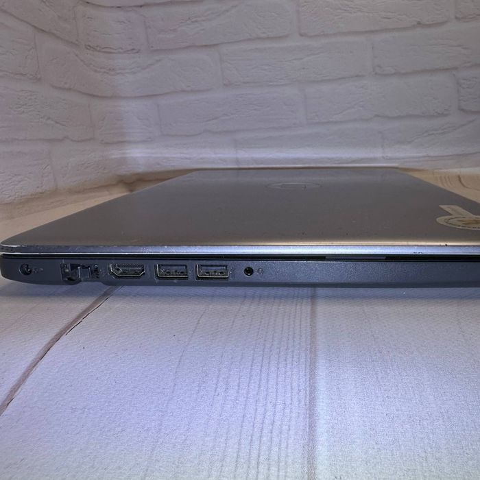 Продам ноутбук Hp  250 G7 | i3-7020U | SSD M2 250Gb | DDR4 8GB