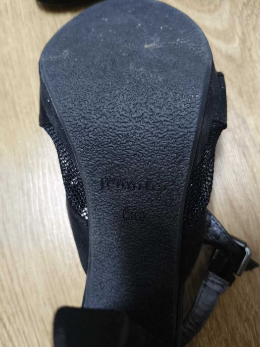 Buty damskie na obcasie rozmiar 36