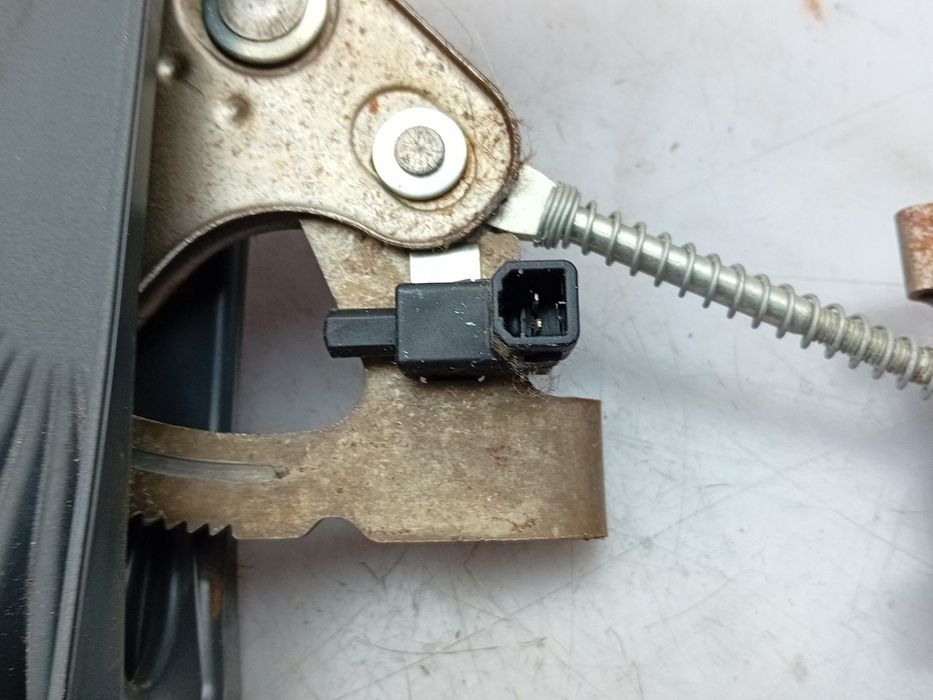 Travão de mão / parque FIAT 500 (312_)