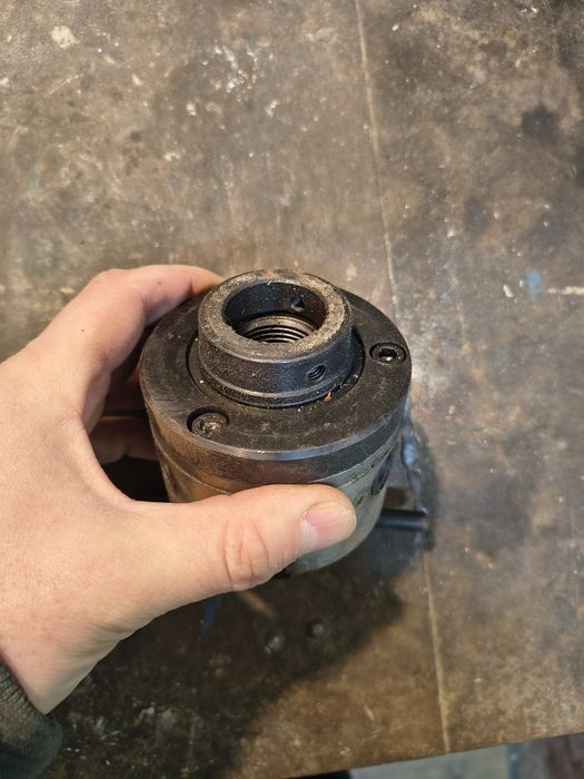 Продам патрон токарный Псковмаш,