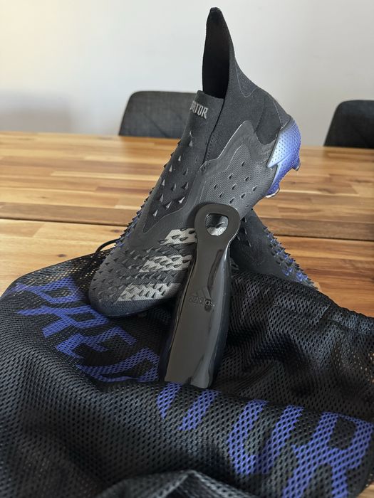 Buty korki piłkarskie Adidas Predator Freak roz. 42 i 2/3 NOWE