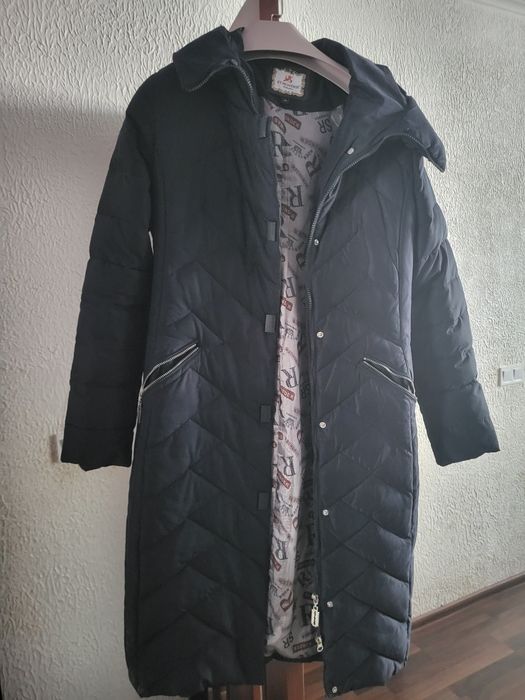 Пуховики жіночі ХL(50-52)