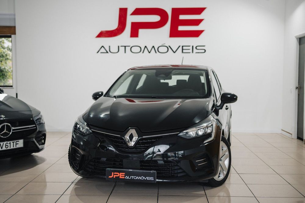 Renault Clio 1.6 E-Tech Intens