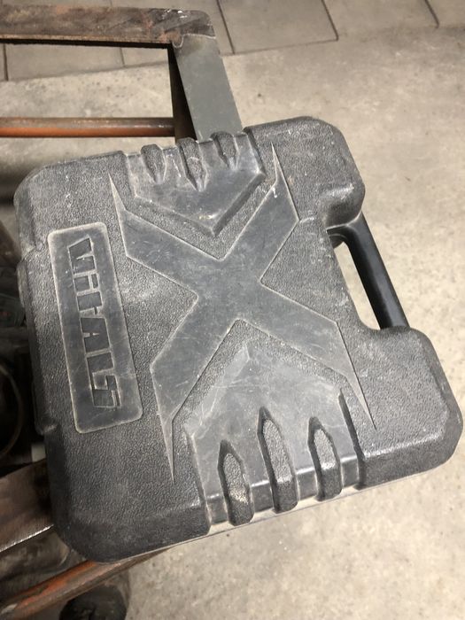 Шуруповерт Vitals