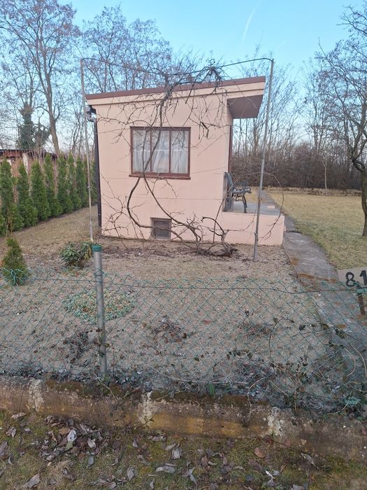 Sprzedam działkę Rod