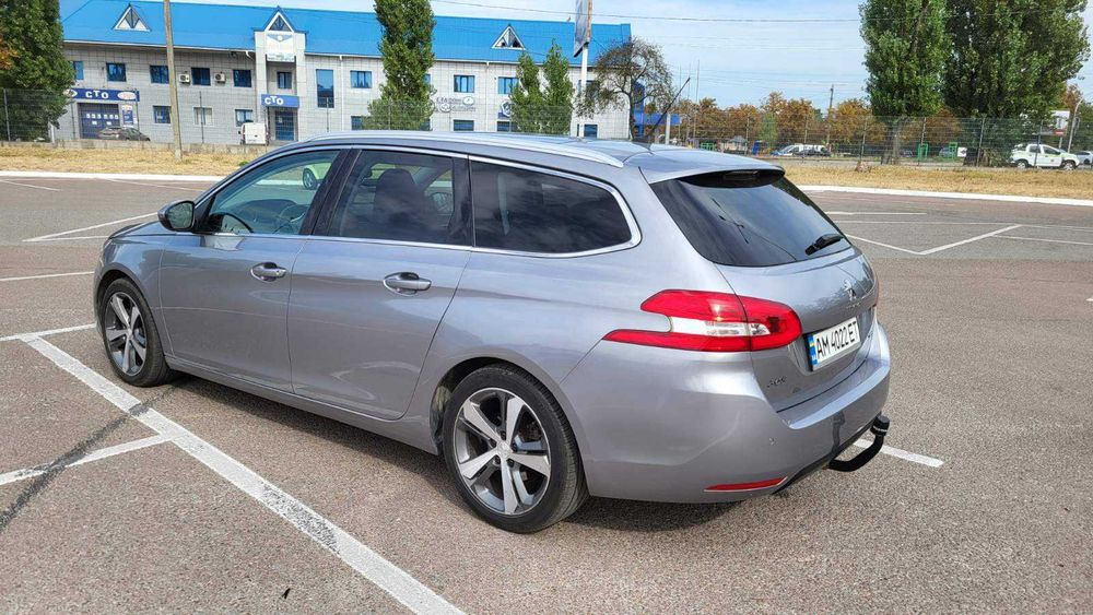 Peugeot 308 2015