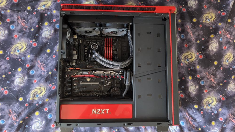 i7-6700k | MSI 1070X 8G | 32GB G.SKILL 3000 | 960 Evo NVMe | NZXT H440