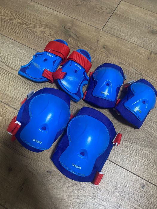 Deskorolka Fiszka dla dzieci + ochraniacze Decathlon