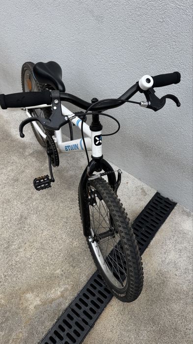 Bicicleta btwin crianca
