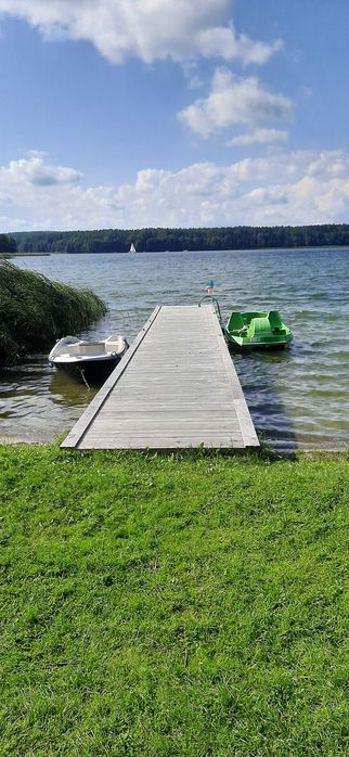 DOM nad jeziorem Ryńskim z własną plażą i pomostem