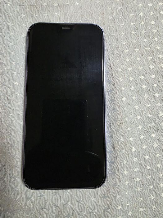 Ifhone 12 vende se