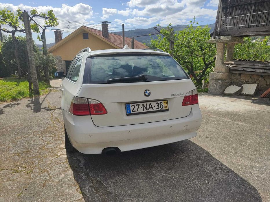 BMW 520 D caixa automática - com muito para andar
