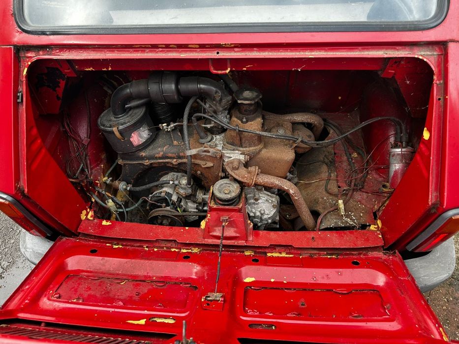 Fiat 126p w całości na części
