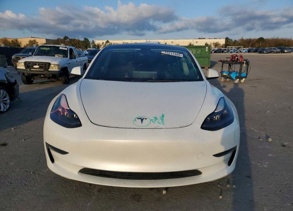Tesla model 3 RWD 2022 year  Батарея LFP