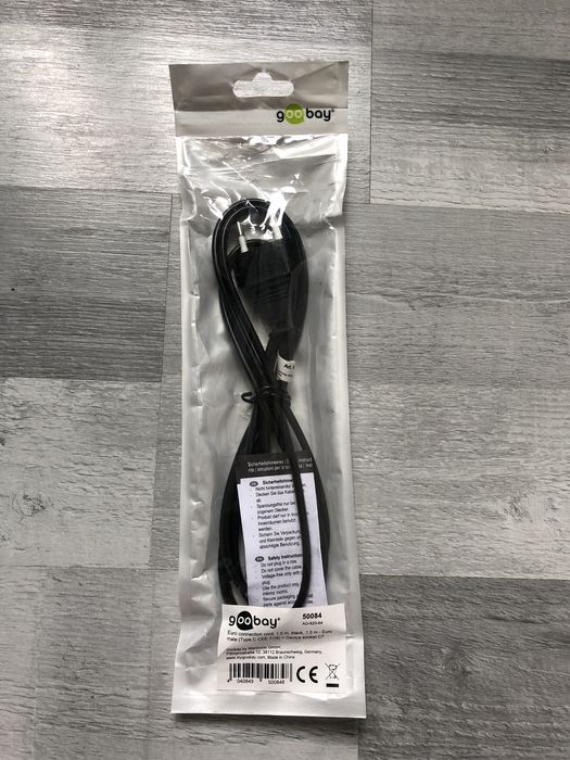 Kabel zasilający „ósemka”