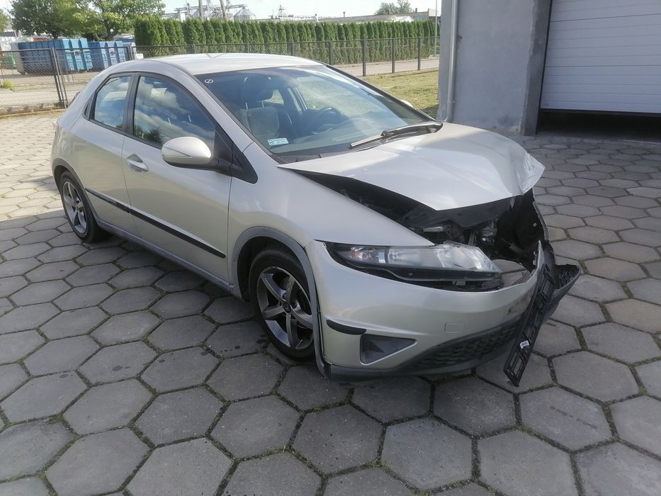 Honda Civic ufo 1.4 benzyna, YR559M, uszkodzona,