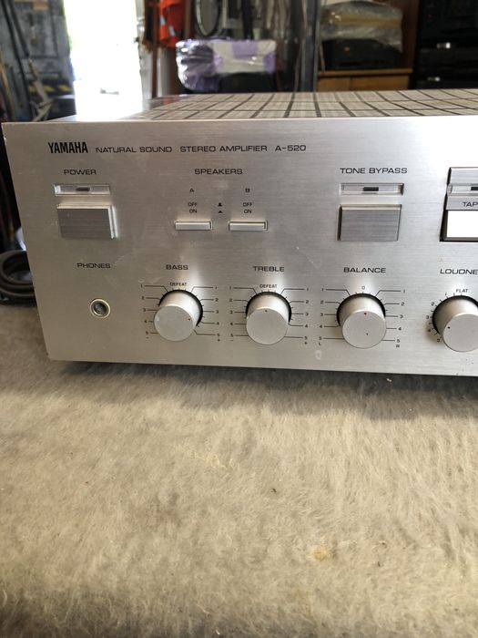 Wzmacniacz Yamaha A-520