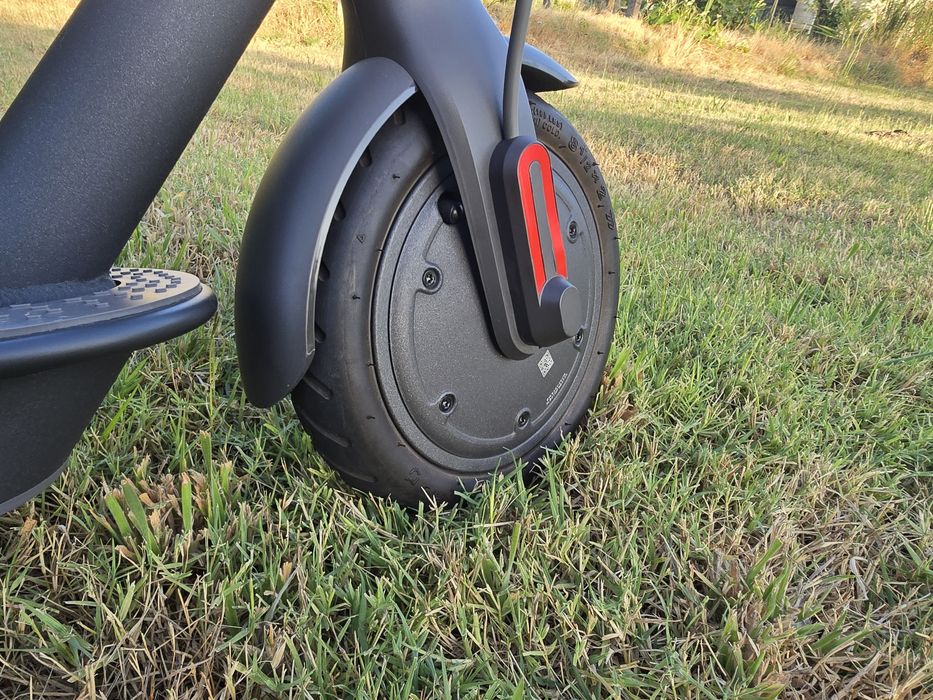 Trotineta Elétrica Xiaomi Mi Electric Scooter M365 - Como Nova