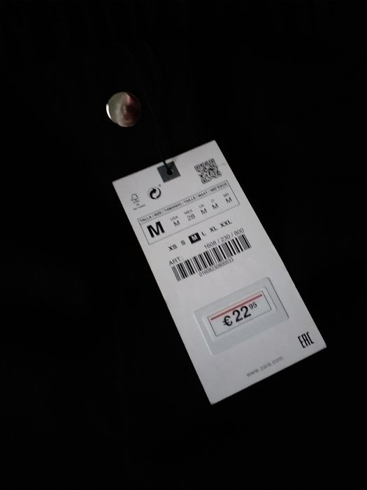 Zara  новые черные штаны с резинками  внизу