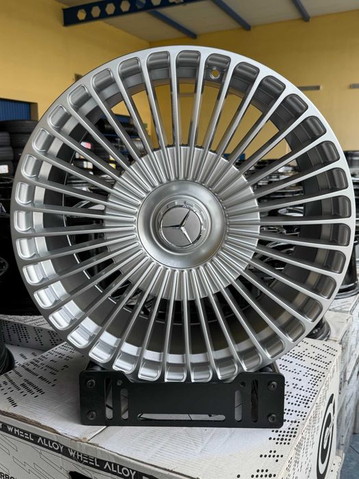 Nowe felgi aluminiowe Mercedes GL ML GLE GLS 21 cali 10,0