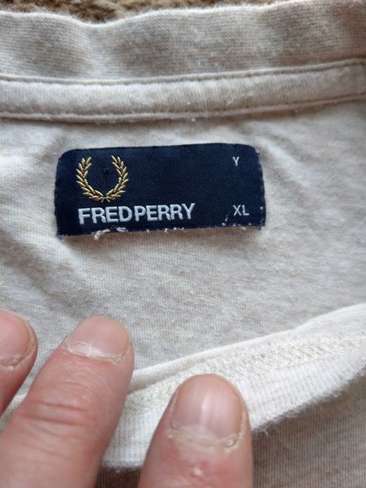 t-shirt mlodziezowy Fred Perry haft logo(unisex)