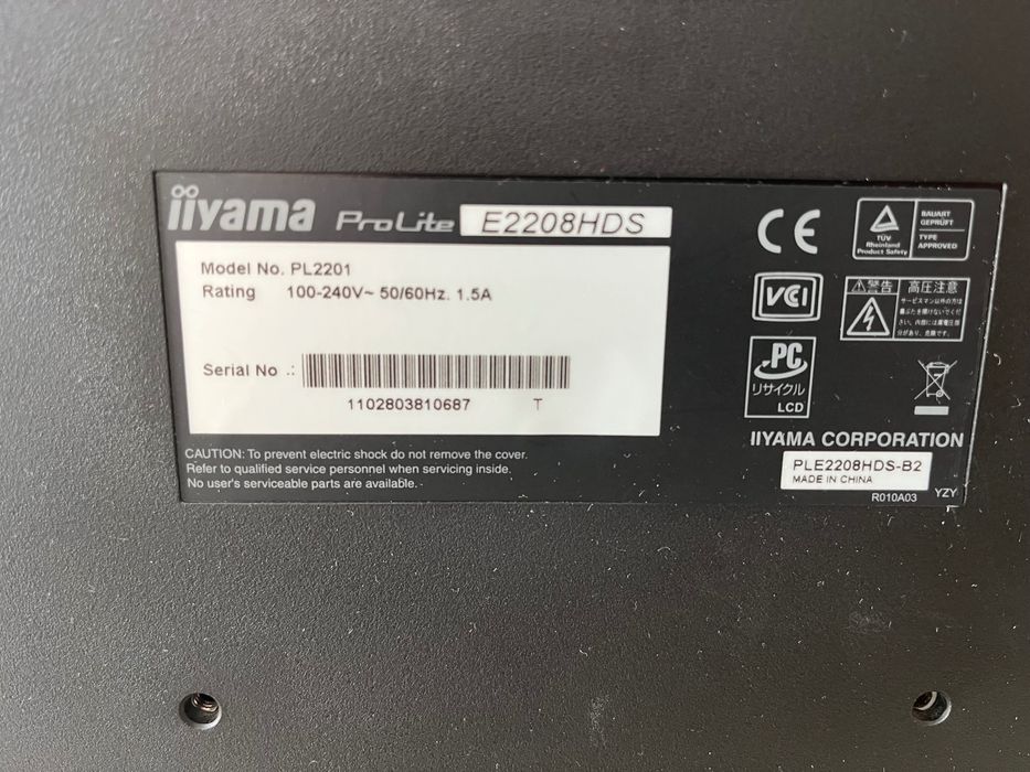 Monitor iiyama 22”