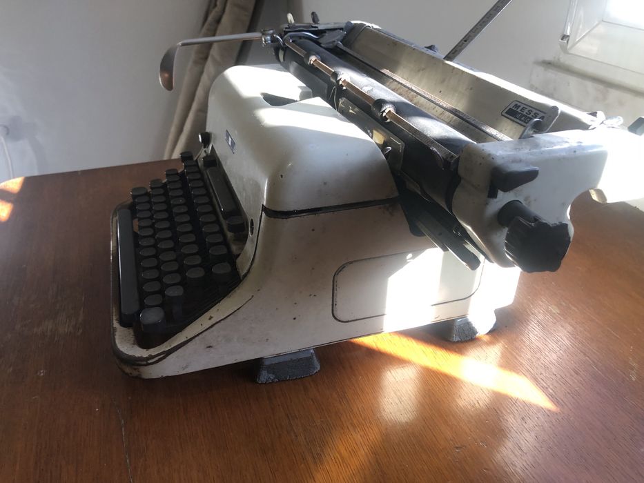Messa Typewriter64584838273666122