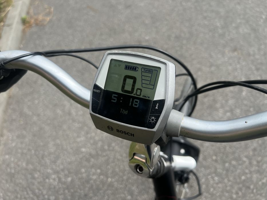 Rower elektryczny TREK NAVIGATOR 36V centralny BOSCH ACTIVE LINE /A