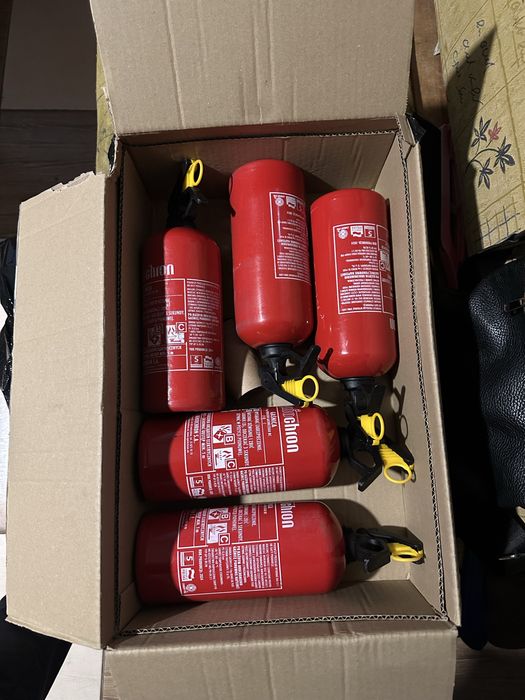 Вогнегасник автомобільний,порошковий,2024року випуску