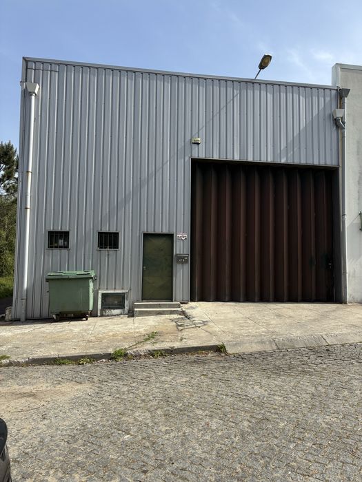 Alugo armazem 350 m2 em rio tinto