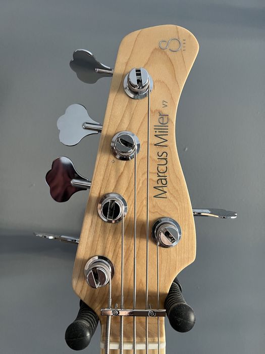 Gitara basowa Sire V7 - 5 Marcus Miller White Blonde