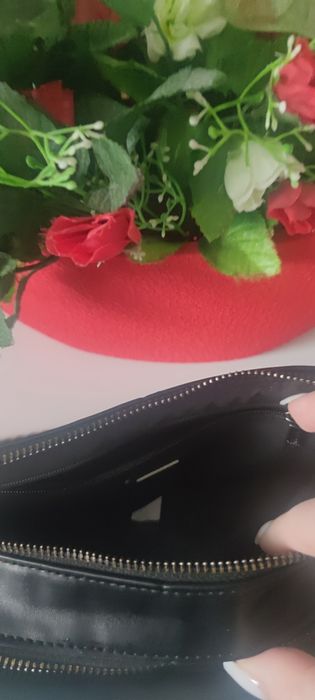 Сумка кроссбоди guess